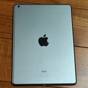 iPad Air 32GB wifi スペースグレイ