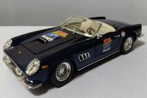 ★フェラーリ250GT カリフォルニア　　　　　　1/18ホツトウィール★_画像9