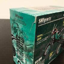 【中古品】S.H.Figuarts バトルホッパー（仮面ライダーBLACK） フィギュアーツ 仮面ライダーブラック_画像9