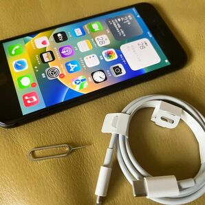 最終値下　極上美品！iPhone 8 スペースグレイ 64GB SIMフリー　電池最大容量93%　送料込み