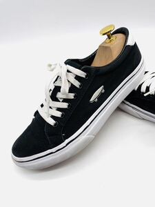 衝撃プライス！【フリーク待望モデル！】ボードロゴ刺繍がアクセント！【VANS コートアイコン】上質スニーカー/黒白/jp24cm