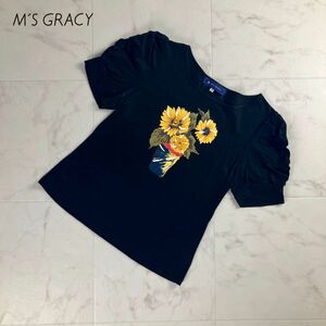 美品 M'S GRACY エムズグレイシー 花柄プリントパフスリーブ半袖Tシャツ トップス レディース 黒 ブラック サイズ38*OC762