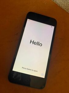 【動作確認済】第6世代 iPod touch 16GB MKH62J/A スペースグレイ　A1574