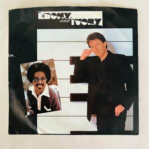 Paul McCartney & Stevie / Wonder - Single Record - Ebony and Ivory 海外 即決