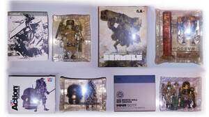 ThreeA World War Robot lot Caesar Bramble Kyuuketsuki Bertie WWRP Action Figure 海外 即決