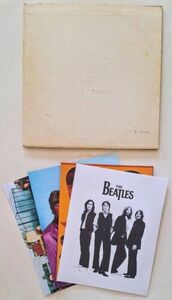 The ビートルズ White Album 2 LPs, 4 オリジナル Photos & More 1968 Apple Records 海外 即決