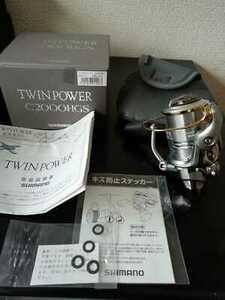 Top Mint SHIMANO 11 Twin Power C2000HGS with Accessories JAPAN 海外 即決