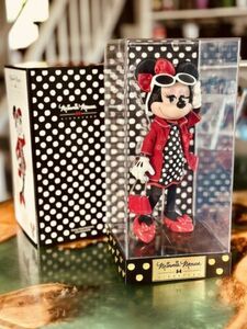 D23 Expo 2017 Disney Minnie Mouse signature Doll LE #4 of 523 海外 即決