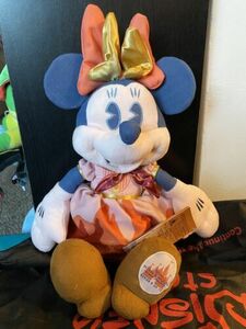 Minnie Mouse Main Attraction September Plush NWT 海外 即決