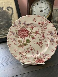 Johnson Bros Round Ironstone China Salad Plate Pink Rose Chintz 7 5/8” 海外 即決