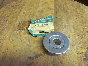 NOS OEM Suzuki Rear Axle Right Spacer 71-81 DS250 TS400 Savage 64750-30000 海外 即決