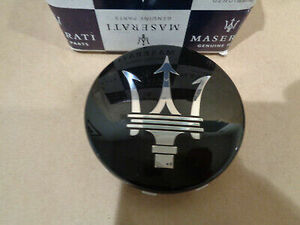 Maserati Center Wheel Caps Glossy Black With Chrome Trident P/N 670119683 海外 即決