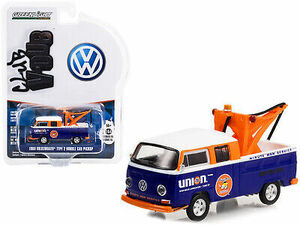 1969 Volkswagen Double Cab Pickup Tow Truck Blue and White "Union 76 Minute M... 海外 即決