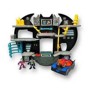 Imaginext DC Comics Batcave, Batmobile, and Joker & Batman Action Figures 海外 即決