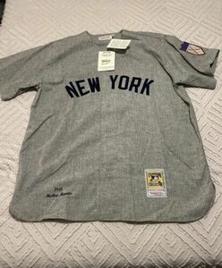 Mitchell Ness Jersey 1951 Mickey Mantle Road Jersey Authentic 52 XXL BNWT NYY 海外 即決