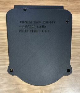 Yamaha Big Wheel BW200 Electric Start Airbox Side Cover P/N: 1RL-14412-00-00 海外 即決