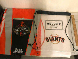 2 BAGS-SF GIANTS DRAWSTRING WSC 2014+Clear Bulleit Frontier Whiskey SGA 海外 即決