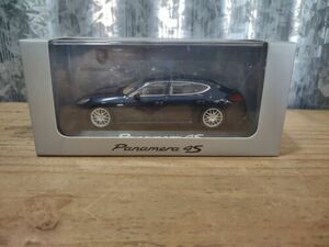 Paul's Model Art Minichamps Porsche Panamera 4S German 1:43 Diecast Car (K3) 海外 即決