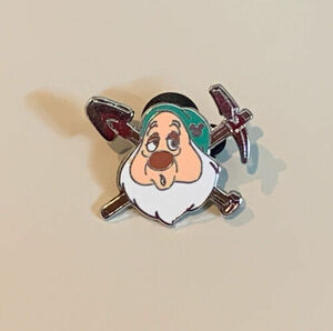 Disney Pin - WDW - 2014 Hidden Mickey Series - The Seven Dwarfs - Sleepy 海外 即決