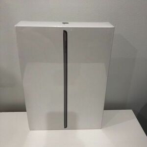 Apple iPad 9th Gen. 10.2" A2602 MK2K3LL/A 64GB Wi-Fi Tablet Gray NEW SEALED 海外 即決