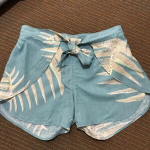 Patagonia Woman’s Garden Island Wrap Tie Front Shorts Small Tropical Hawaii 海外 即決