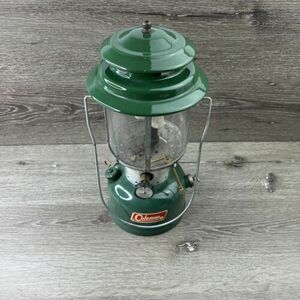 1968 Coleman 220F Green Vintage 2 Mantle Camping Lantern 68 海外 即決