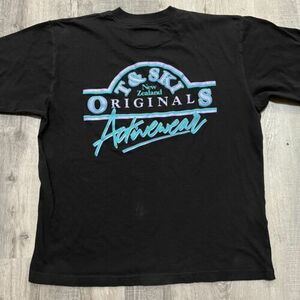 VTG T&Ski Originals Black New Zealand Activewear Snowboard Skiing 90s T Shirt 海外 即決