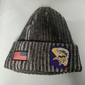 New Era Minnesota Vikings Salute to Service NFL Knit Cuffed Beanie Winter Hat 海外 即決