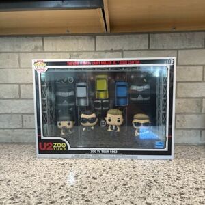 Funko POP! Deluxe Moment U2 Zoo TV Tour 1993 Walmart Exclusive 海外 即決