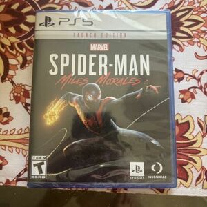 Marvel's Spider-Man: Miles Morales Launch Edition 海外 即決