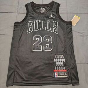 #23 Michael Jordan Black Out MVP Bulls Jersey With White Borders Size L/48 海外 即決