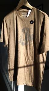 Banana Republic Mens T-Shirt Premium Wash Medium, Vintage Camera Graphic, Brown 海外 即決