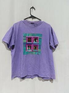 Vintage Lavender T-Shirt with Hand Embroidered Art, Single Stitch 海外 即決