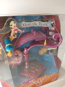 Vintage Bratz FLYING MAGIC CARPET PLAYSET For Genie Magic Dolls NEW & SEALED! 海外 即決