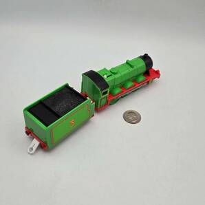 Motorized Trackmaster Thomas & Friends Train Tank Engine - Henry - Works Hit Toy 海外 即決の画像3