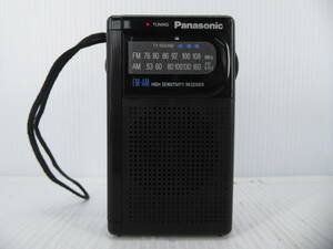 ★☆Panasonic ワイドFM対応 FM/AMコンパクトラジオ RF-P501 動作品 オマケ新品電池付き☆★