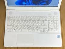  富士通　LIFEBOOK　AH50/A3（FMVA50A3）Core-i7 FULL-HDパネル　BIOS・Windows確認　ジャンク品扱い_画像2