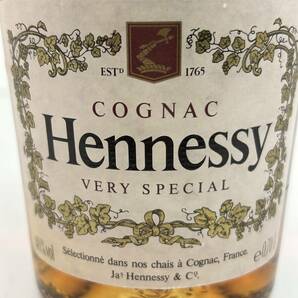 0604-134 0179【1円スタート】 ヘネシー Hennessy ベリースペシャル VERY SPECIAL コニャック ブランデー 700ml 40％ 未開栓 古酒の画像3