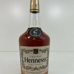 0604-134 0179【1円スタート】 ヘネシー Hennessy ベリースペシャル VERY SPECIAL コニャック ブランデー 700ml 40％ 未開栓 古酒の画像1