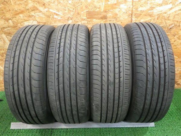 ヨコハマ BluEarth-RV RV03 195/60R16 89V 2023年製 8.5~9分山 4本【夏タイヤ/16インチ】手渡し可