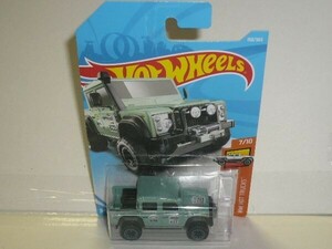 HotWheels 右上158 '15 LAND ROVER DEFENDER DOUBLE CAB 緑