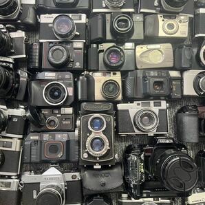 【4/0E】ジャンク フィルムカメラ レンズ その他 まとめ Canon/YASHICA/MINOLTA/Konica/Nikon/OLYMPUSの画像1