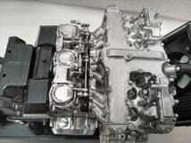 タミヤ 1/6 カワサキ　Kawasaki Z1300 エンジン 組立済品 　MOTORCYCLE ENGINE　 バイク　 オートバイ_画像6