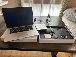 MacBook Pro 15インチ