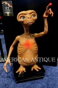 光るギミック付!!　E.T.　エリート・クリーチャー・コレクティブルズ　スティーブ・ワン作　等身大フィギュア　身長132cm　LA直輸入