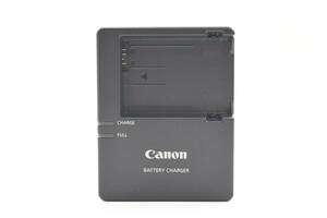 ★純正・美品・完動 ★Canon キャノン LC-E8 充電器 バッテリーチャージャー LP-E8用（k-3181)