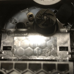 ブラウン メンズ電気シェーバー シリーズ5 5090cc-P 3枚刃 洗浄機付 水洗い可（中古品）の画像10