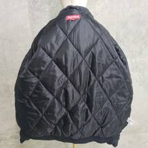 M1101(044)-541/MA3000　ジャケット　Supreme シュプリーム Zig Zag Stitch Puffy Jacket ジップアップパーカー ダウンジャケット　Lサイズ_画像8