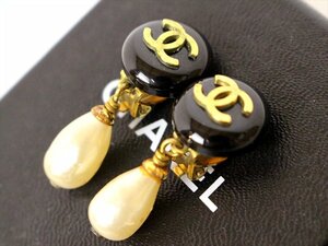 CHANEL【シャネル】フェイクパール スイングイヤリング☆94 A刻印☆ココマーク☆ブラック×ゴールド金具☆ロゴ☆レディース☆箱付