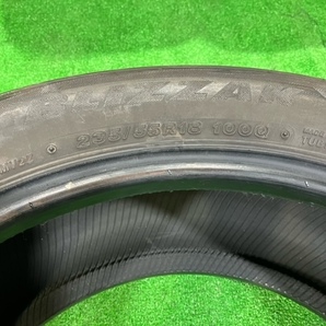 ★愛知発 レクサスNX・ハリアー等 BRIDGESTONE BLIZZAK DM-V2 235/55R18 スタッドレス 200サイズ 2個口発送 ※商品説明要確認 の画像5